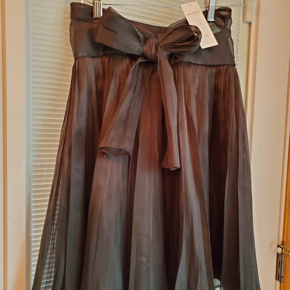 Zoe D black pleated skirt size S - Picture 3 of 6